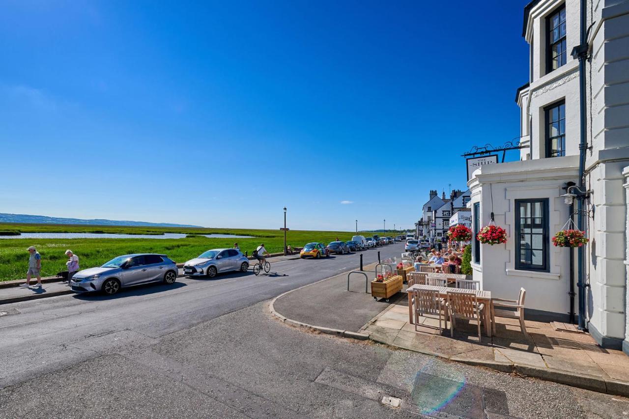 The Ship Hotell Parkgate  Eksteriør bilde